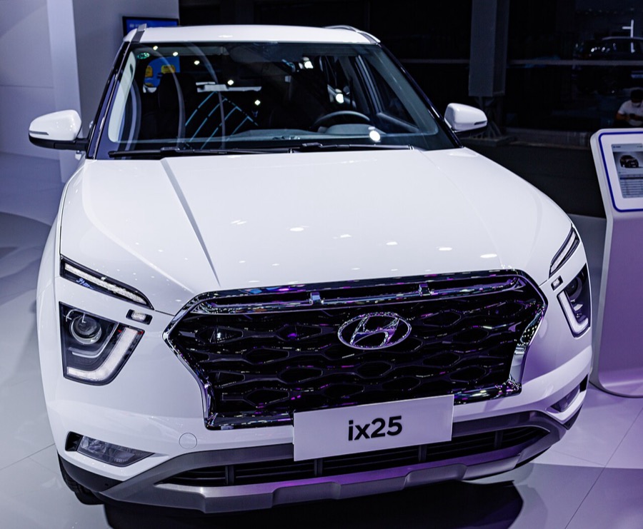 Hyundai Creta marketplace listing from Cars24